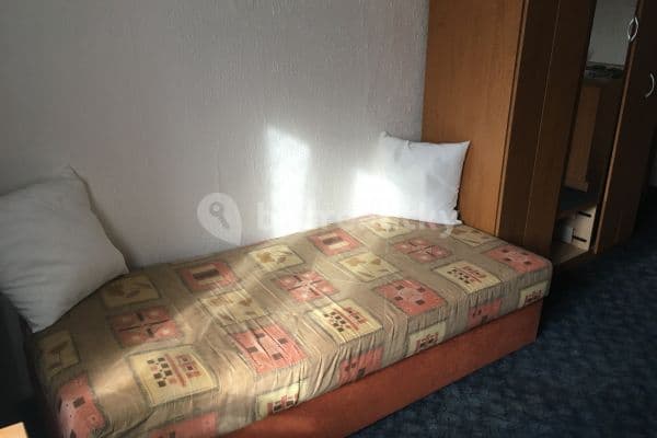 Pronájem bytu Garsoniéra 20 m², Buštěhradská, Praha Pronájem bytu Garsoniéra 20 m², Buštěhradská, Praha