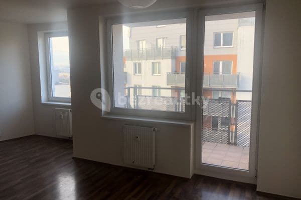 Pronájem bytu 1+kk 33 m², Ve Slatinách, Praha 10 Pronájem bytu 1+kk 33 m², Ve Slatinách, Praha 10