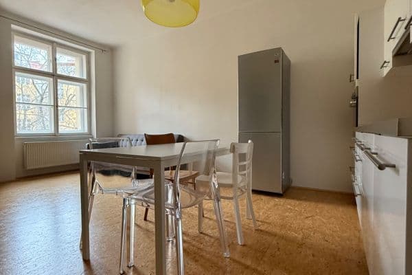 Pronájem bytu 2+kk 60 m², Křížkovského, Praha Pronájem bytu 2+kk 60 m², Křížkovského, Praha