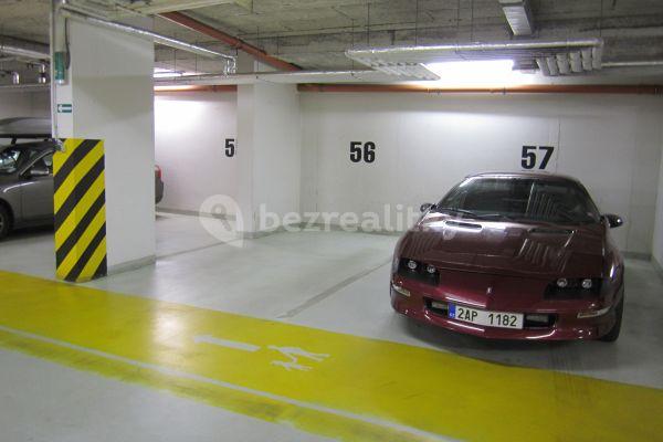 Pronájem garáže 18 m², Patočkova, Hlavní město Praha