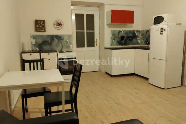 Pronájem bytu 2+kk 38 m², Lounských, Prague Pronájem bytu 2+kk 38 m², Lounských, Prague