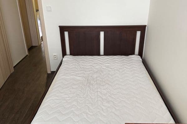 Pronájem bytu 4+1 75 m², Luhovská, Praha Pronájem bytu 4+1 75 m², Luhovská, Praha
