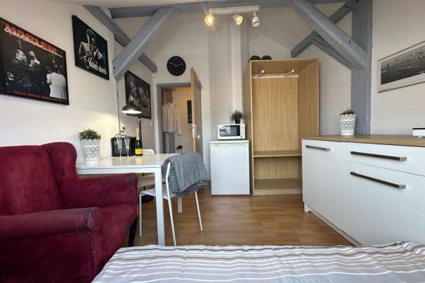 Pronájem bytu 2+kk 18 m², Kováků, Praha, Praha Pronájem bytu 2+kk 18 m², Kováků, Praha, Praha