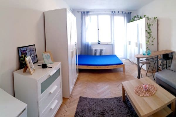 Pronájem bytu 1+1 25 m², Kominárska, Nové Mesto, Bratislavský kraj Pronájem bytu 1+1 25 m², Kominárska, Nové Mesto, Bratislavský kraj