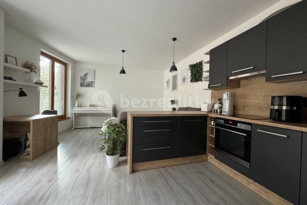 Pronájem bytu 2+kk 51 m², Podbělohorská, Praha Pronájem bytu 2+kk 51 m², Podbělohorská, Praha