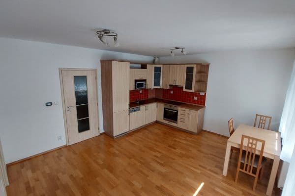 Pronájem bytu 3+kk 63 m², Na Zemské stezce, Lysá nad Labem Pronájem bytu 3+kk 63 m², Na Zemské stezce, Lysá nad Labem