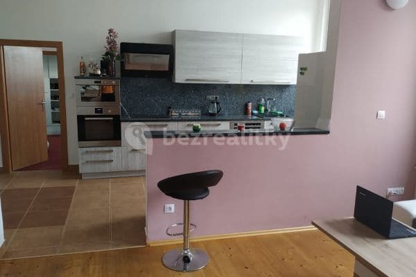 Pronájem bytu 3+kk 110 m², Domažlická, Plzeň Pronájem bytu 3+kk 110 m², Domažlická, Plzeň