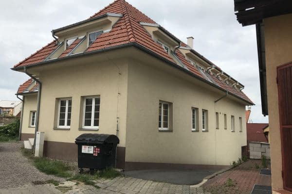 Pronájem bytu 1+kk 34 m², Dr. Vrbenského, Kladno Pronájem bytu 1+kk 34 m², Dr. Vrbenského, Kladno