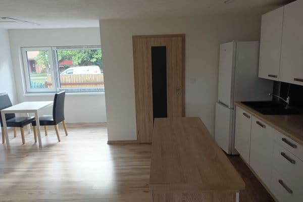 Pronájem bytu 2+kk 58 m², Bílovecká, Opava Pronájem bytu 2+kk 58 m², Bílovecká, Opava