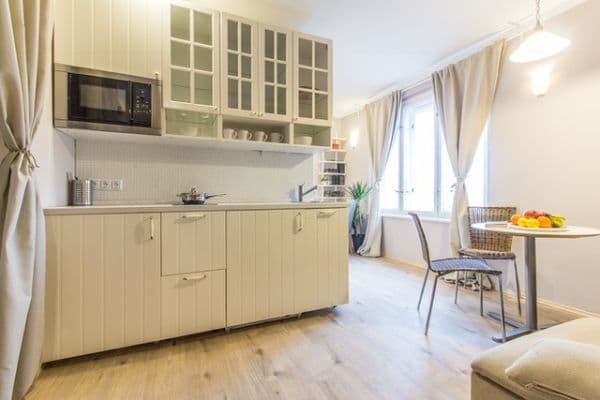 Pronájem bytu 1+kk 25 m², Plynární, Praha Pronájem bytu 1+kk 25 m², Plynární, Praha