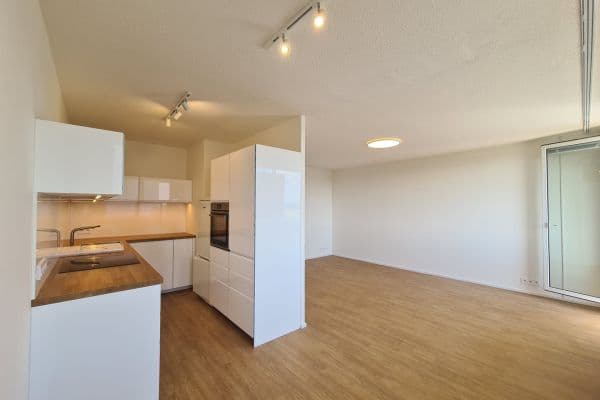 Pronájem bytu 3+kk 72 m², Frostova, Praha Pronájem bytu 3+kk 72 m², Frostova, Praha