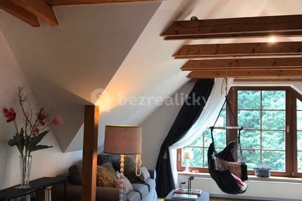 Pronájem bytu 2+1 62 m², V Předním Veleslavíně, Praha Pronájem bytu 2+1 62 m², V Předním Veleslavíně, Praha