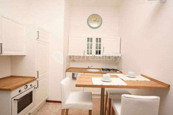 Pronájem bytu 2+kk 50 m², Korunní, Praha Pronájem bytu 2+kk 50 m², Korunní, Praha