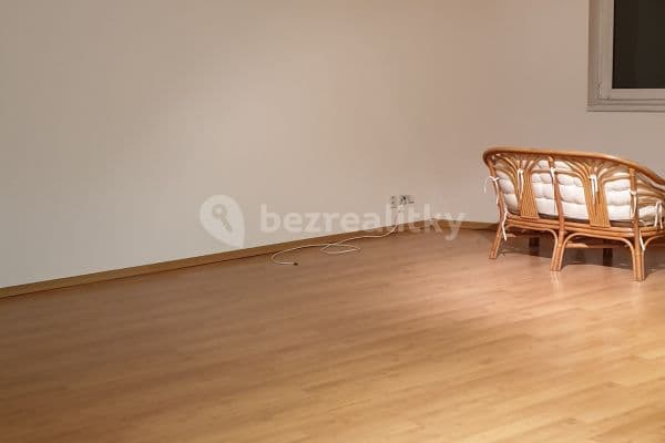 Pronájem bytu 1+kk 56 m², Trnkovo Náměstí, Praha, Praha Pronájem bytu 1+kk 56 m², Trnkovo Náměstí, Praha, Praha