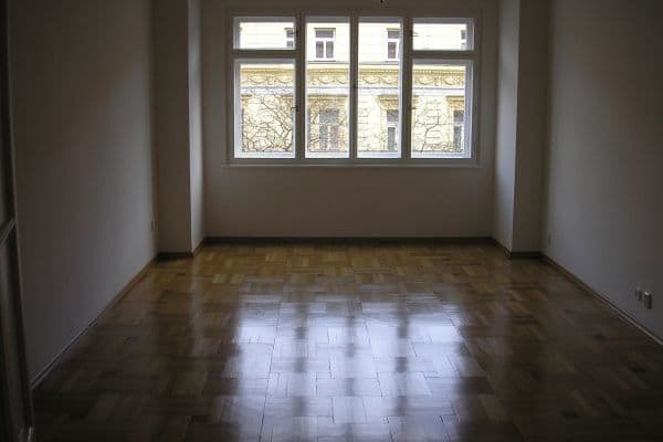 Pronájem bytu 3+1 100 m², Francouzská, Praha Pronájem bytu 3+1 100 m², Francouzská, Praha