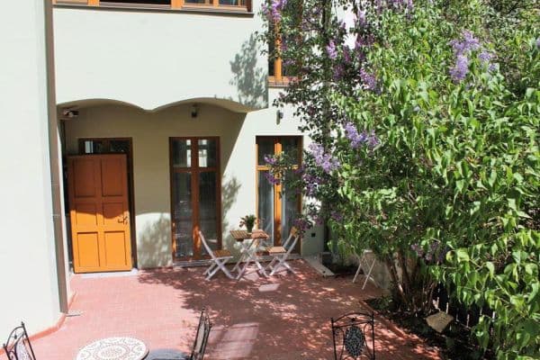 Pronájem bytu 1+kk 46 m², Šlikova, Praha Pronájem bytu 1+kk 46 m², Šlikova, Praha