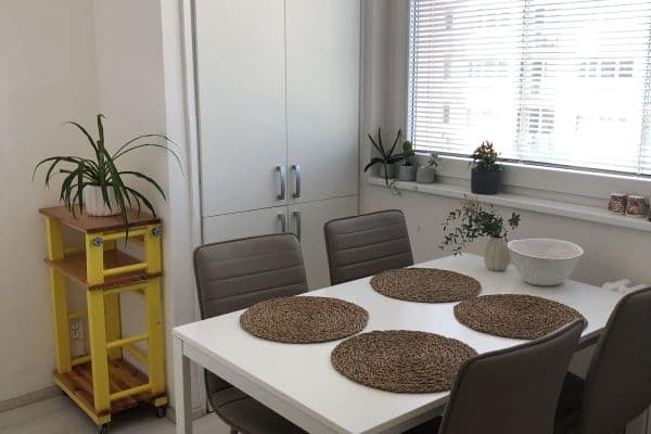 Pronájem bytu 2+1 56 m², Tupolevova, Praha Pronájem bytu 2+1 56 m², Tupolevova, Praha
