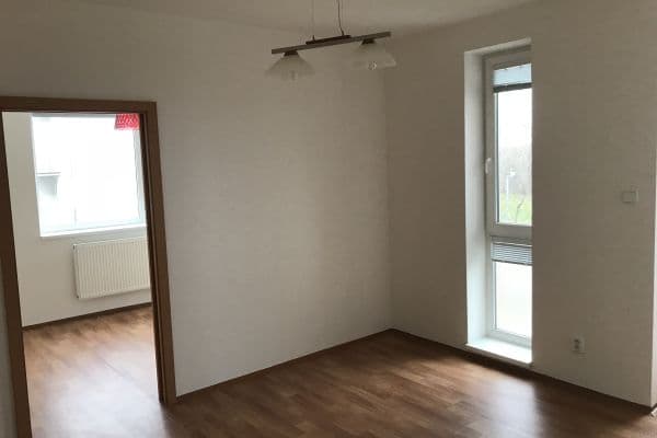 Pronájem bytu 3+kk 56 m², Herlíkovická, Kbely Pronájem bytu 3+kk 56 m², Herlíkovická, Kbely