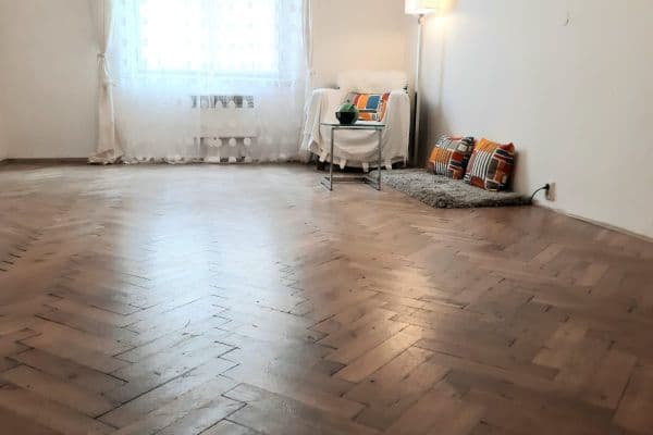 Pronájem bytu 2+1 65 m², Krásova, Praha Pronájem bytu 2+1 65 m², Krásova, Praha