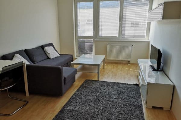 Pronájem bytu 2+kk 55 m², U Hostavického potoka, Praha Pronájem bytu 2+kk 55 m², U Hostavického potoka, Praha