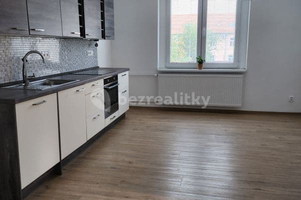 Pronájem bytu 2+kk 65 m², Gorkého, Říčany Pronájem bytu 2+kk 65 m², Gorkého, Říčany