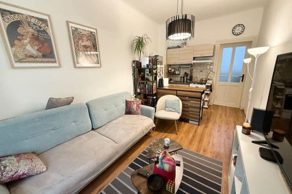 Pronájem bytu 2+kk 44 m², Mojmírova, Praha Pronájem bytu 2+kk 44 m², Mojmírova, Praha