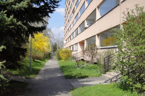 Pronájem bytu 1+1 34 m², Jánošíkova, Praha Pronájem bytu 1+1 34 m², Jánošíkova, Praha