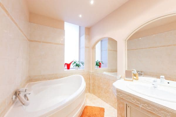 Pronájem bytu 1+1 66 m², Praha Pronájem bytu 1+1 66 m², Praha