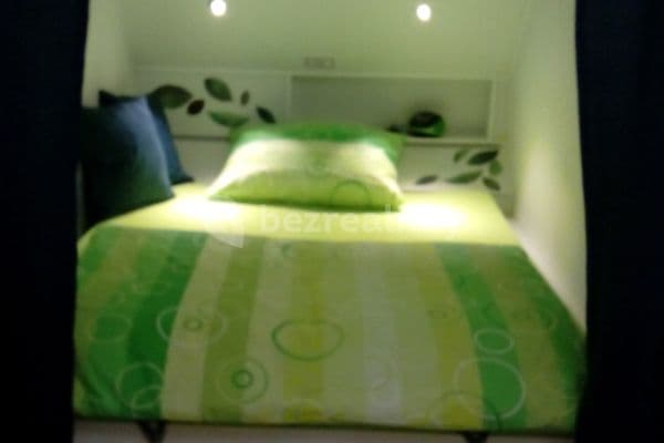 Pronájem bytu Garsoniéra 30 m², Bítovská, Praha Pronájem bytu Garsoniéra 30 m², Bítovská, Praha