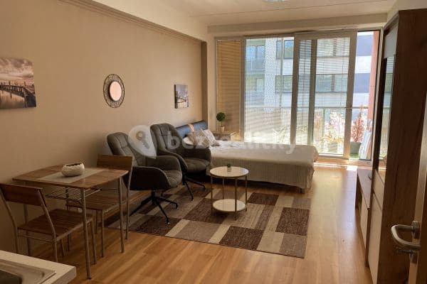 Pronájem bytu 1+kk 32 m², Kavaleristů, Olomouc Pronájem bytu 1+kk 32 m², Kavaleristů, Olomouc