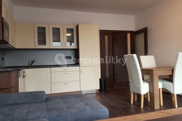 Pronájem bytu 2+kk 61 m², Antonína Petrofa, Hradec Králové Pronájem bytu 2+kk 61 m², Antonína Petrofa, Hradec Králové