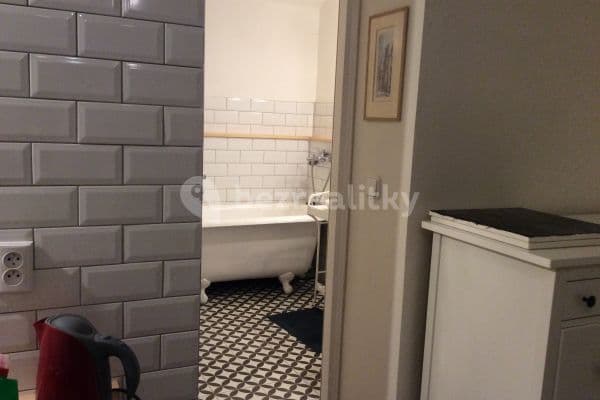 Pronájem bytu Garsoniéra 20 m², Božanovská, Horni Pocernice Pronájem bytu Garsoniéra 20 m², Božanovská, Horni Pocernice