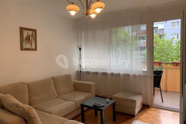 Pronájem bytu 3+1 69 m², Studenohorská, Lamač Pronájem bytu 3+1 69 m², Studenohorská, Lamač