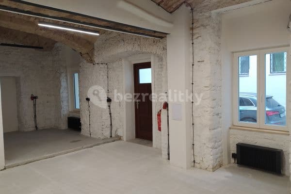 Pronájem nebytového prostoru 45 m², Sokolovská, Praha Pronájem nebytového prostoru 45 m², Sokolovská, Praha