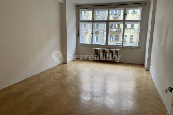 Pronájem bytu 1+1 40 m², Táborská, Praha, Praha