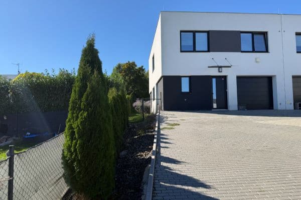 Pronájem domu 157 m², pozemek 600 m², Nad Prahou, Pronájem domu 157 m², pozemek 600 m², Nad Prahou,