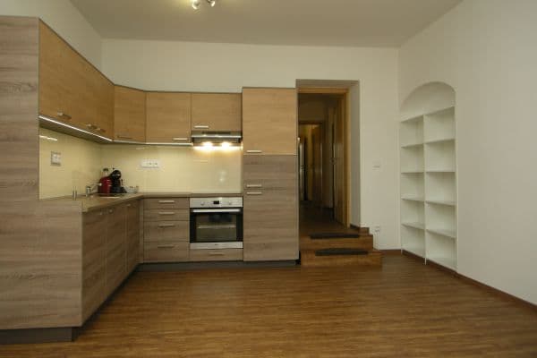 Pronájem bytu 2+kk 53 m², Lazebnická, Jihlava, Kraj Vysočina Pronájem bytu 2+kk 53 m², Lazebnická, Jihlava, Kraj Vysočina