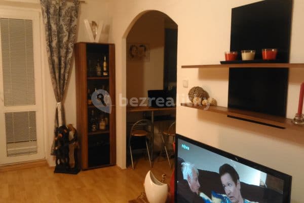Pronájem bytu 2+kk 52 m², Maďarská, Ostrava Pronájem bytu 2+kk 52 m², Maďarská, Ostrava