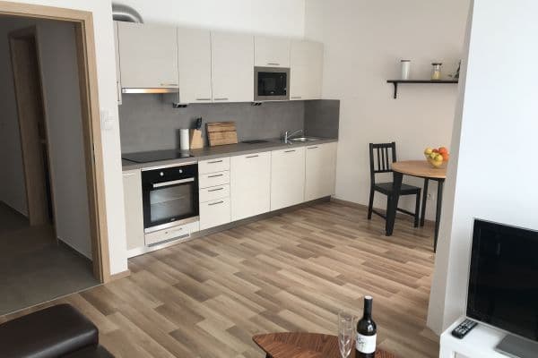 Pronájem bytu 2+kk 48 m², Ke Kříži, Praha Pronájem bytu 2+kk 48 m², Ke Kříži, Praha