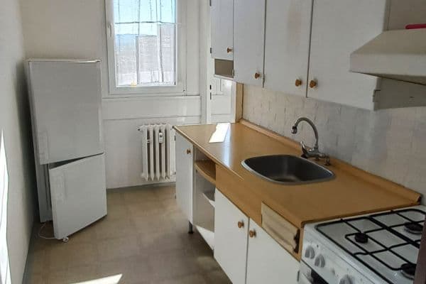 Pronájem bytu 2+1 50 m², Roudenská, České Budějovice Pronájem bytu 2+1 50 m², Roudenská, České Budějovice