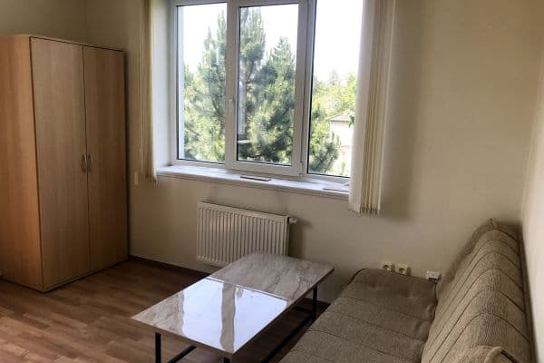 Pronájem bytu 2+kk 40 m², U Křížku, Pronájem bytu 2+kk 40 m², U Křížku,