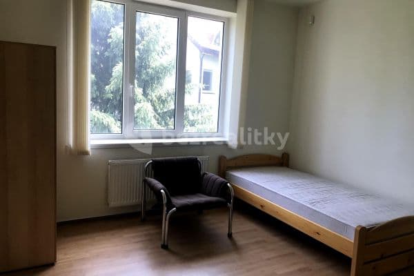 Pronájem bytu 1+kk 20 m², U Křížku, Pronájem bytu 1+kk 20 m², U Křížku,