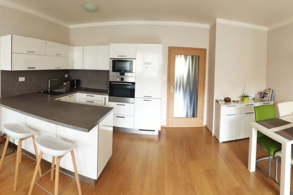 Pronájem bytu 3+kk 92 m², Kytlická, Letňany Pronájem bytu 3+kk 92 m², Kytlická, Letňany