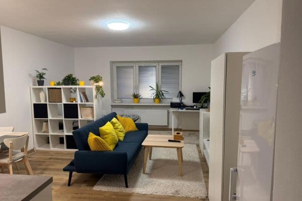 Pronájem bytu 1+kk 32 m², Mikulov, Jihomoravský kraj Pronájem bytu 1+kk 32 m², Mikulov, Jihomoravský kraj