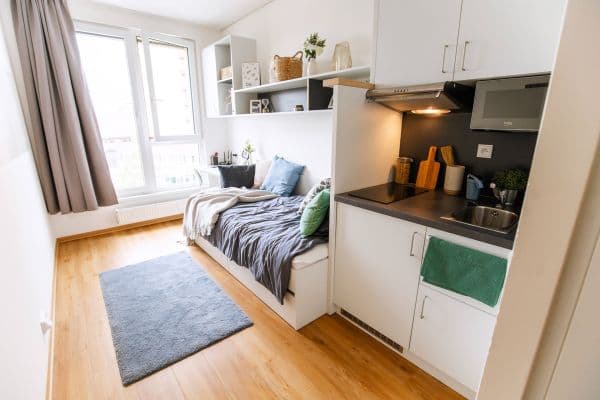 Pronájem bytu 1+kk 15 m², Na Zátorách, Hlavní město Praha Pronájem bytu 1+kk 15 m², Na Zátorách, Hlavní město Praha