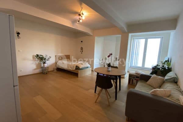 Pronájem bytu 1+kk 47 m², Jankovcova, Hlavní město Praha Pronájem bytu 1+kk 47 m², Jankovcova, Hlavní město Praha