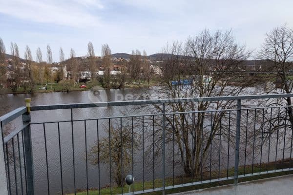 Pronájem bytu 4+kk 85 m², V Zahradách, Beroun Pronájem bytu 4+kk 85 m², V Zahradách, Beroun