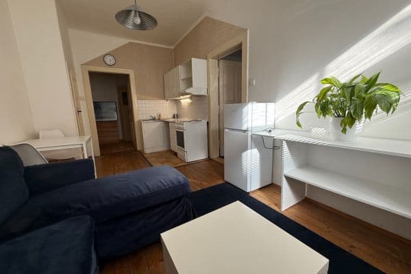 Pronájem bytu 2+kk 44 m², Na Dolinách, Hlavní město Praha Pronájem bytu 2+kk 44 m², Na Dolinách, Hlavní město Praha