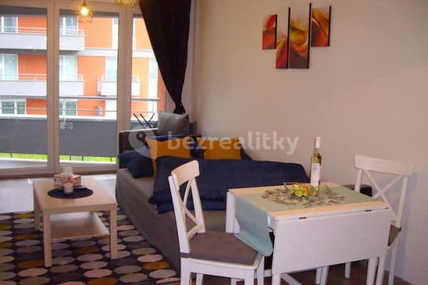 Pronájem bytu Garsoniéra 33 m², Sazovická, Hlavní město Praha Pronájem bytu Garsoniéra 33 m², Sazovická, Hlavní město Praha