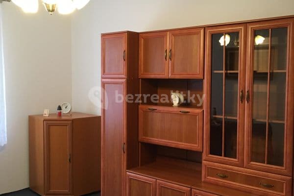 Pronájem bytu 2+1 54 m², Planét, Ružinov Pronájem bytu 2+1 54 m², Planét, Ružinov